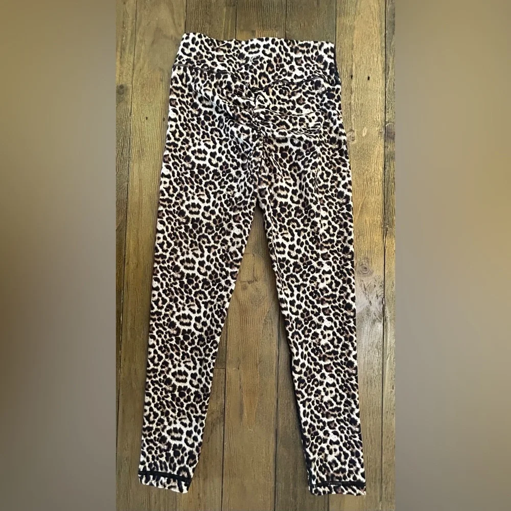 BUNDLE OF 3 ZYIA White Sports Bra Gray compression and leopard print leggings - Picture 14 of 15